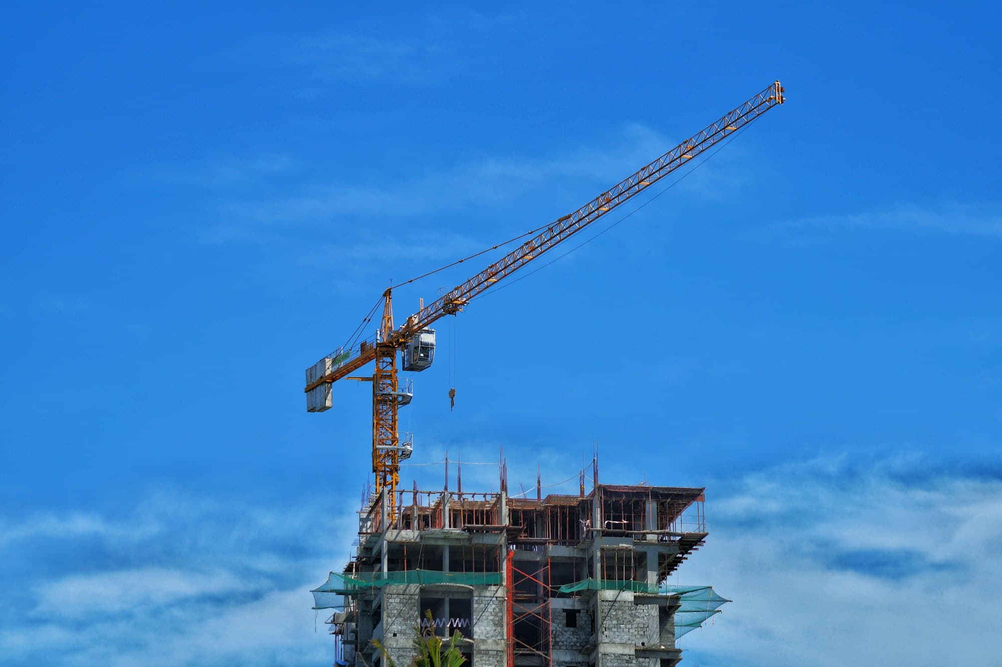 Cranes and steel structures on an industrial project site